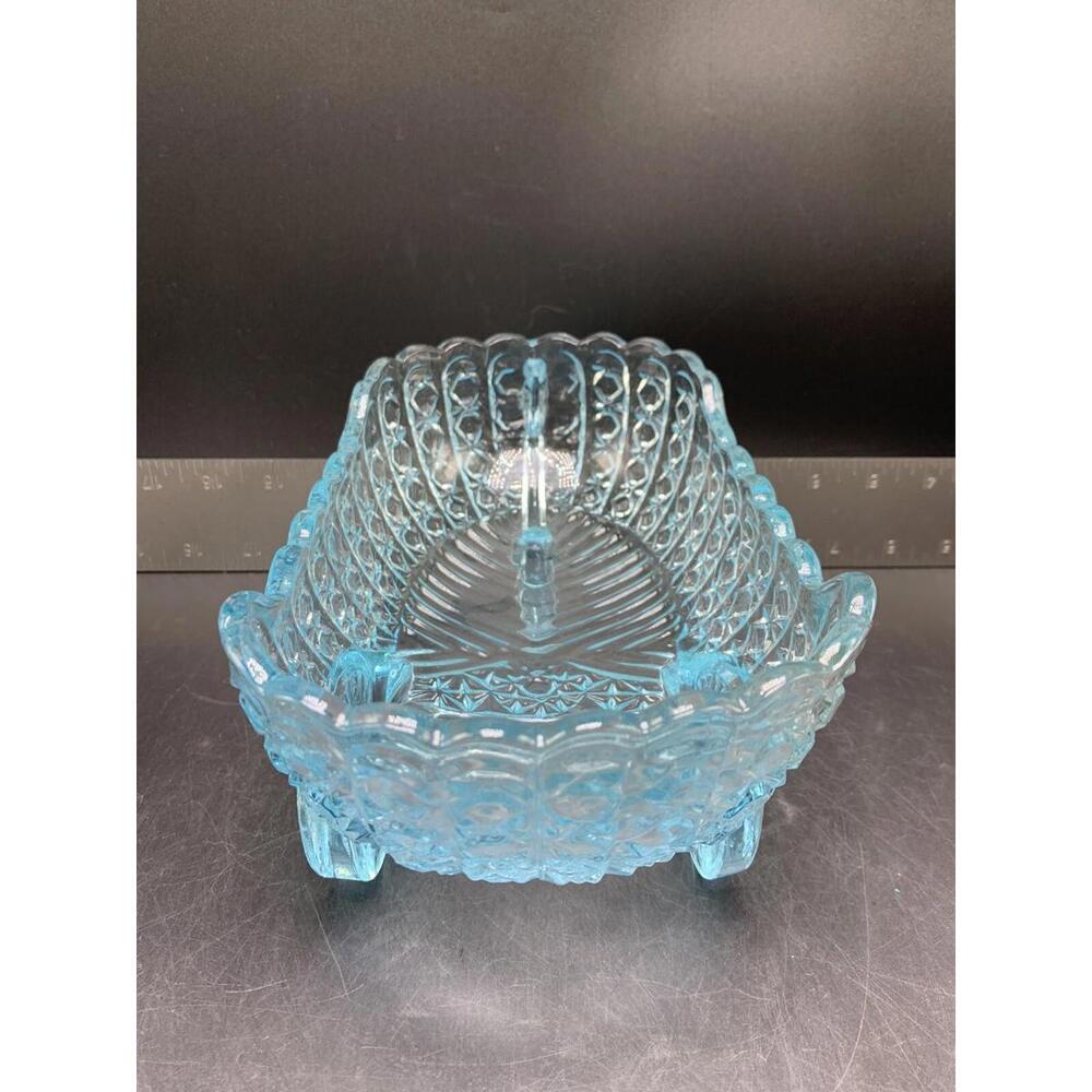 Vintage McKee Glass Daisy Button Aqua Blue Baby Carriage Coach Bowl Candy Dish - Picture 4 of 10